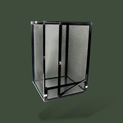 Cage en métal noir et petite pour reptiles